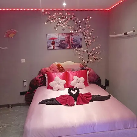 Апартаменты Les Cites Romance Le Tokyo Каркассон